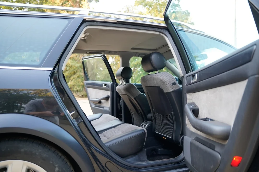 2002 Audi Allroad - Image 22 of 30