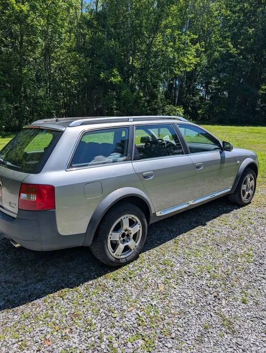 2002 Audi Allroad - Image 8 of 14