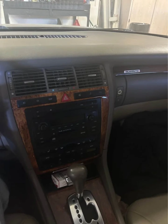 2002 Audi D2 A8 - Image 9 of 9