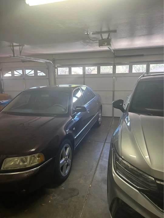 2002 Audi D2 A8 - Image 4 of 9