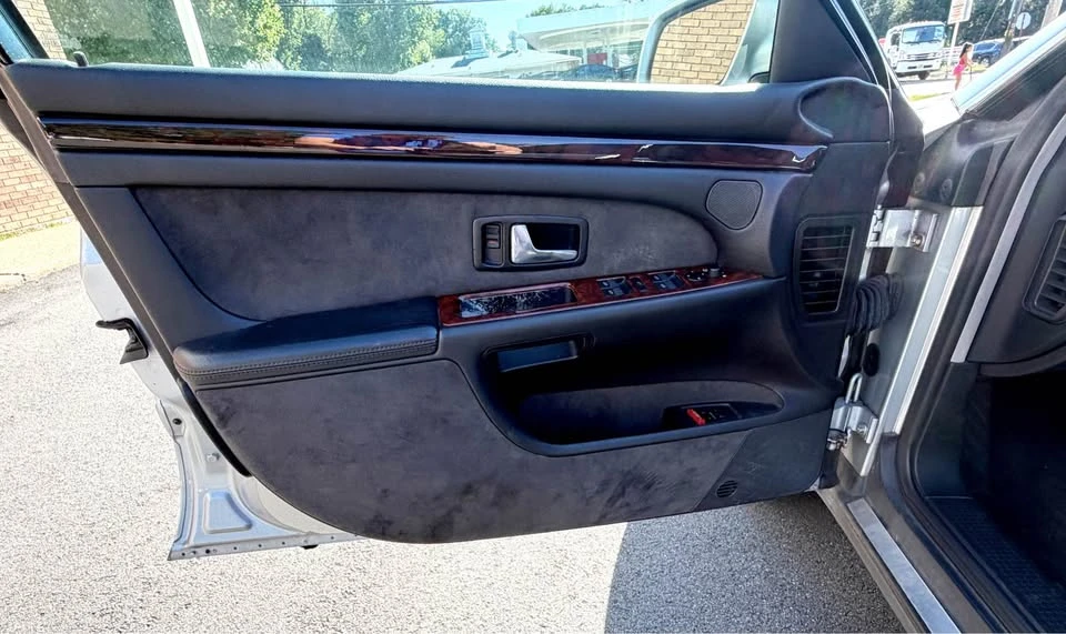 2002 Audi D2 A8 - Image 8 of 19