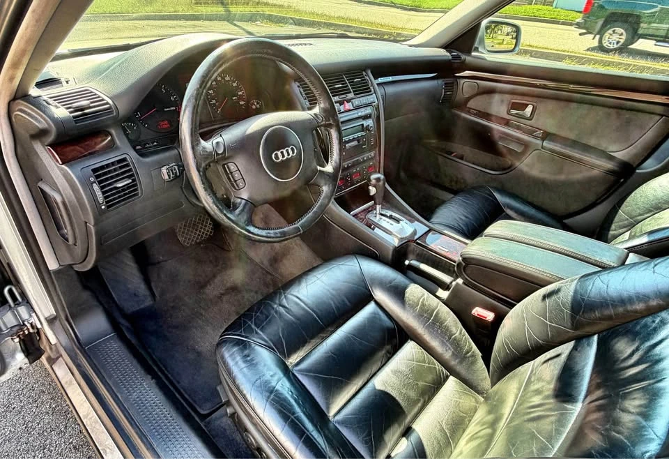 2002 Audi D2 A8 - Image 7 of 19