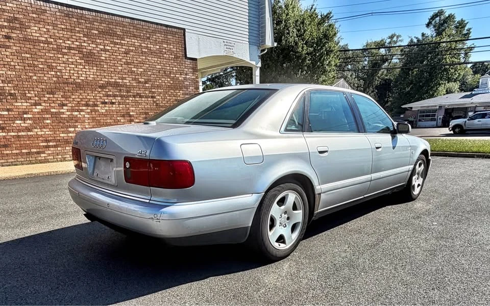 2002 Audi D2 A8 - Image 2 of 19