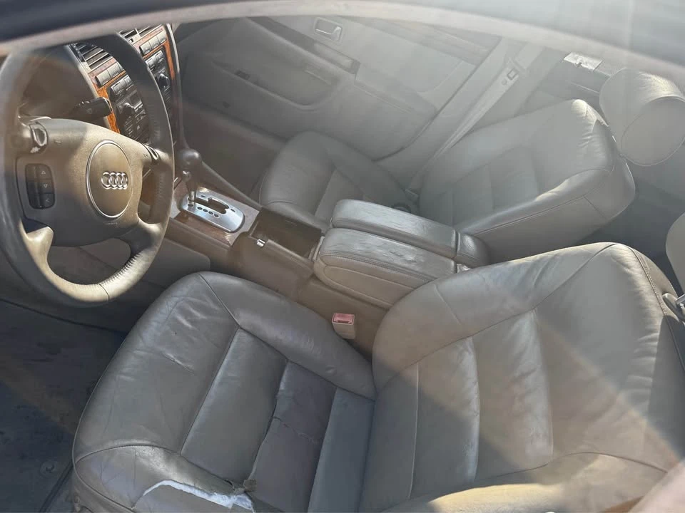2002 Audi D2 A8 - Image 8 of 14