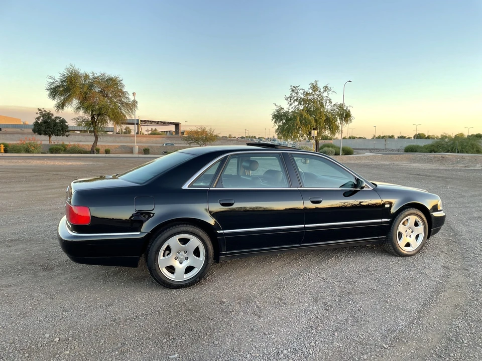 2002 Audi D2 A8 - Image 19 of 31
