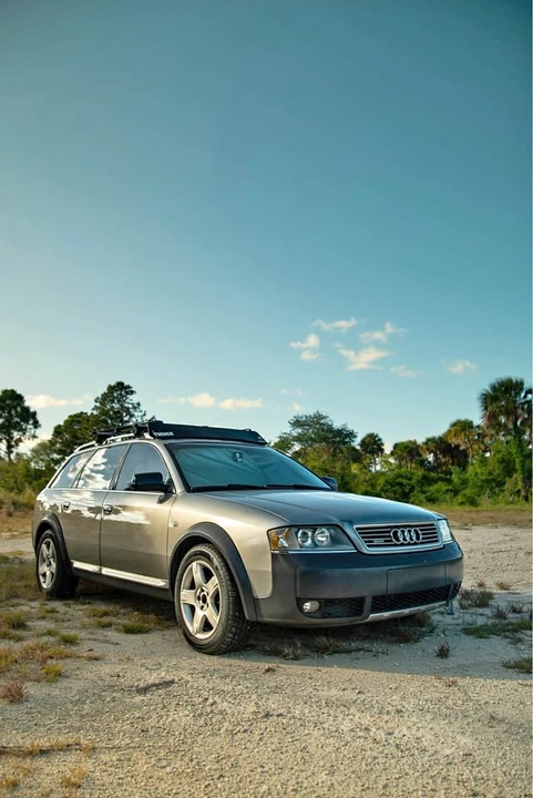 2002 Audi Allroad - Image 2 of 11
