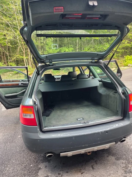 2002 Audi Allroad - Image 2 of 6