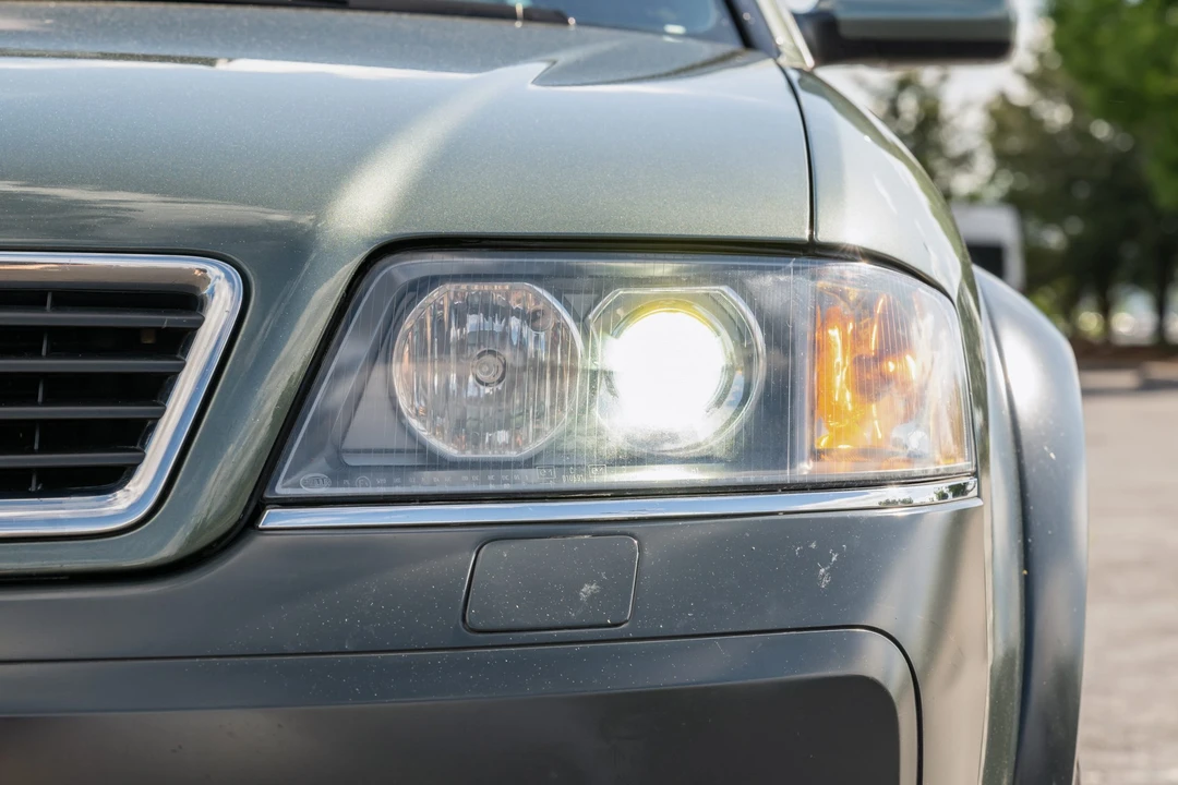 2002 Audi Allroad - Image 11 of 31