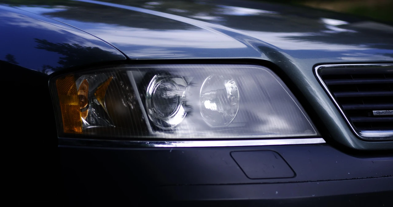 2002 Audi Allroad - Image 15 of 31