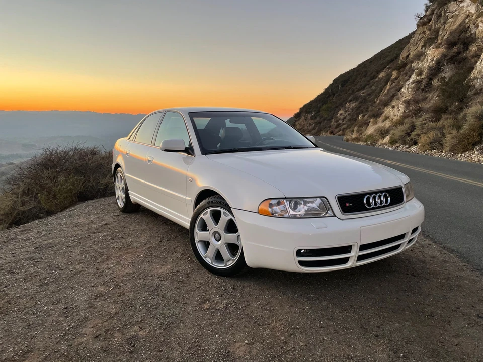 2002 Audi B5 S4 - Image 20 of 31