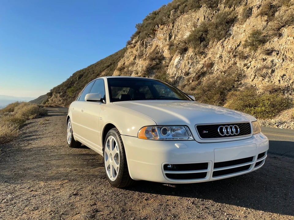 2002 Audi B5 S4 - Image 18 of 31