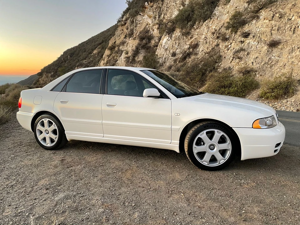 2002 Audi B5 S4 - Image 23 of 31