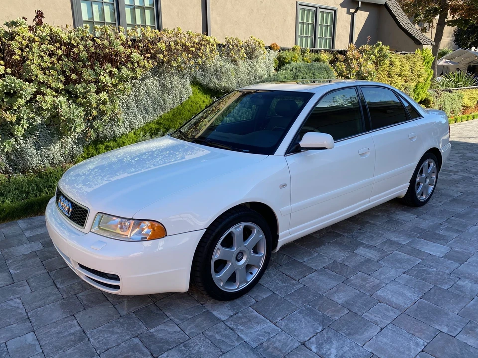 2002 Audi B5 S4 - Image 3 of 31