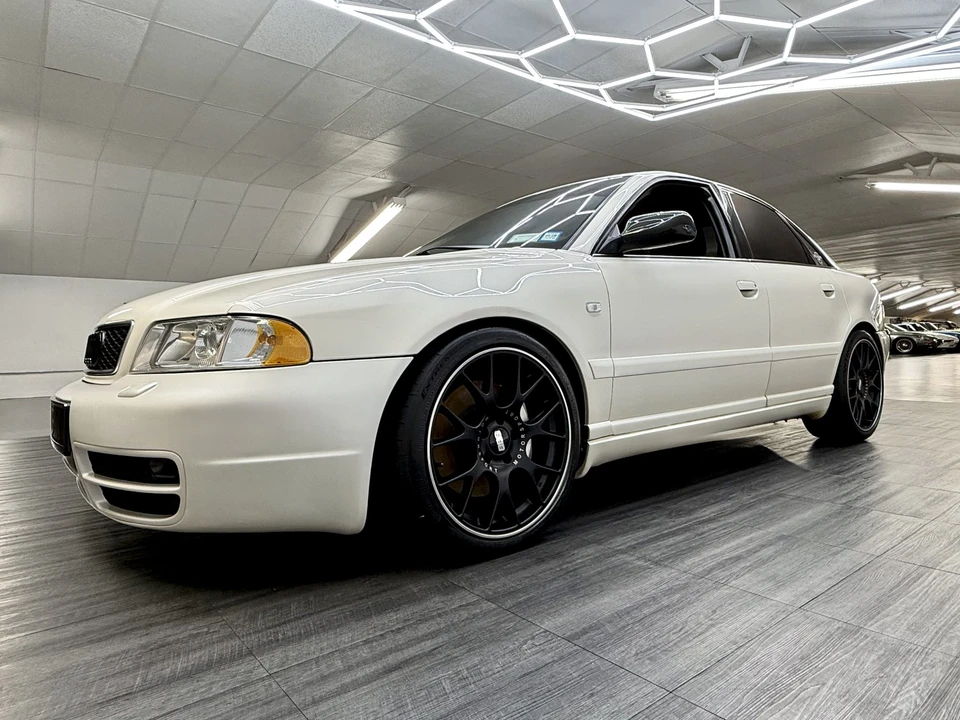2002 Audi B5 S4 - Image 2 of 31