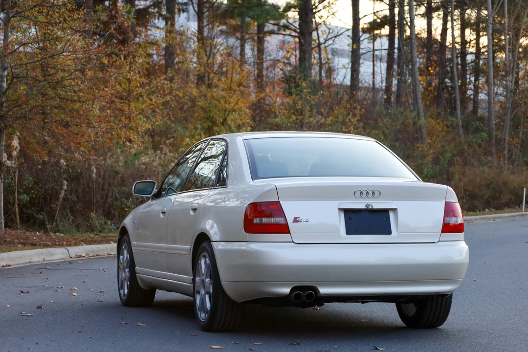 2002 Audi B5 S4 - Image 20 of 31
