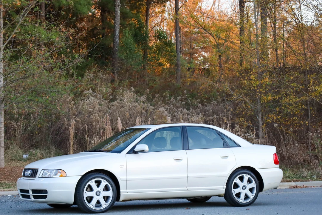 2002 Audi B5 S4 - Image 14 of 31