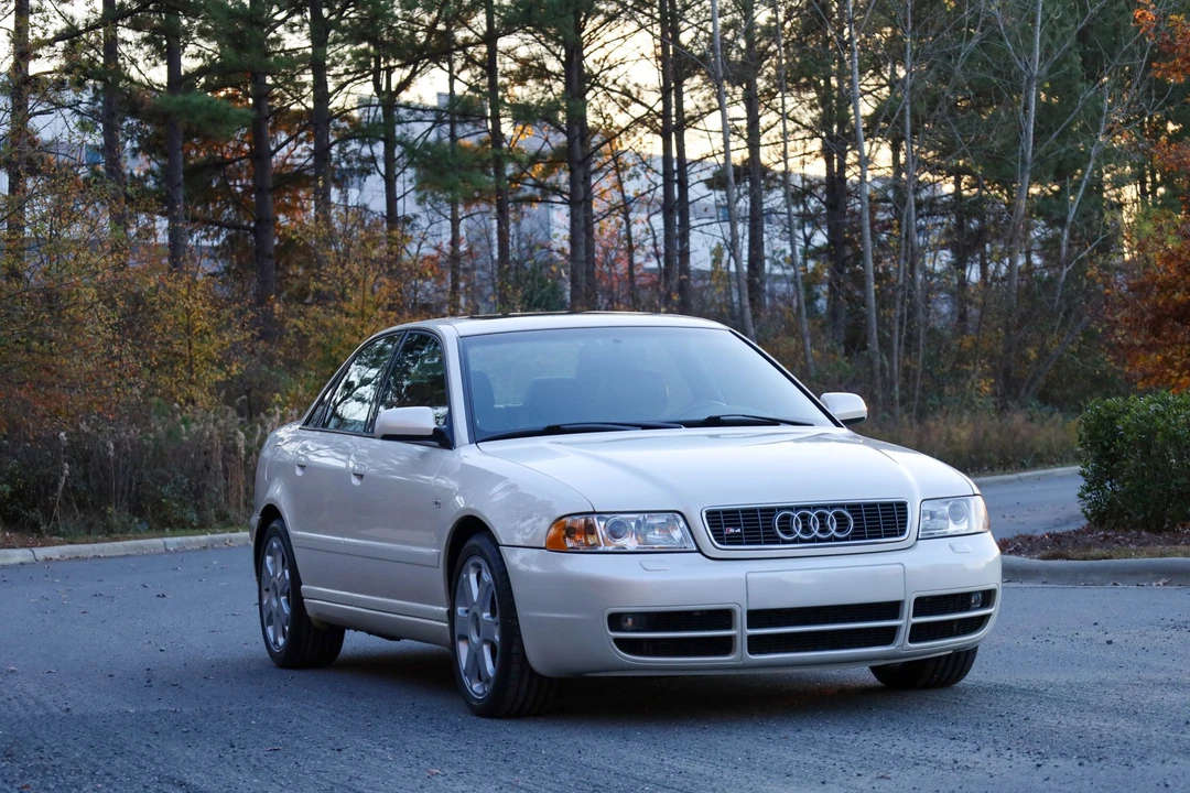 2002 Audi B5 S4 - Image 4 of 31