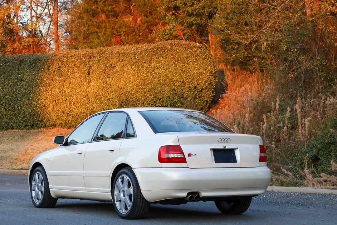 2002 Audi B5 S4 - Image 17 of 31
