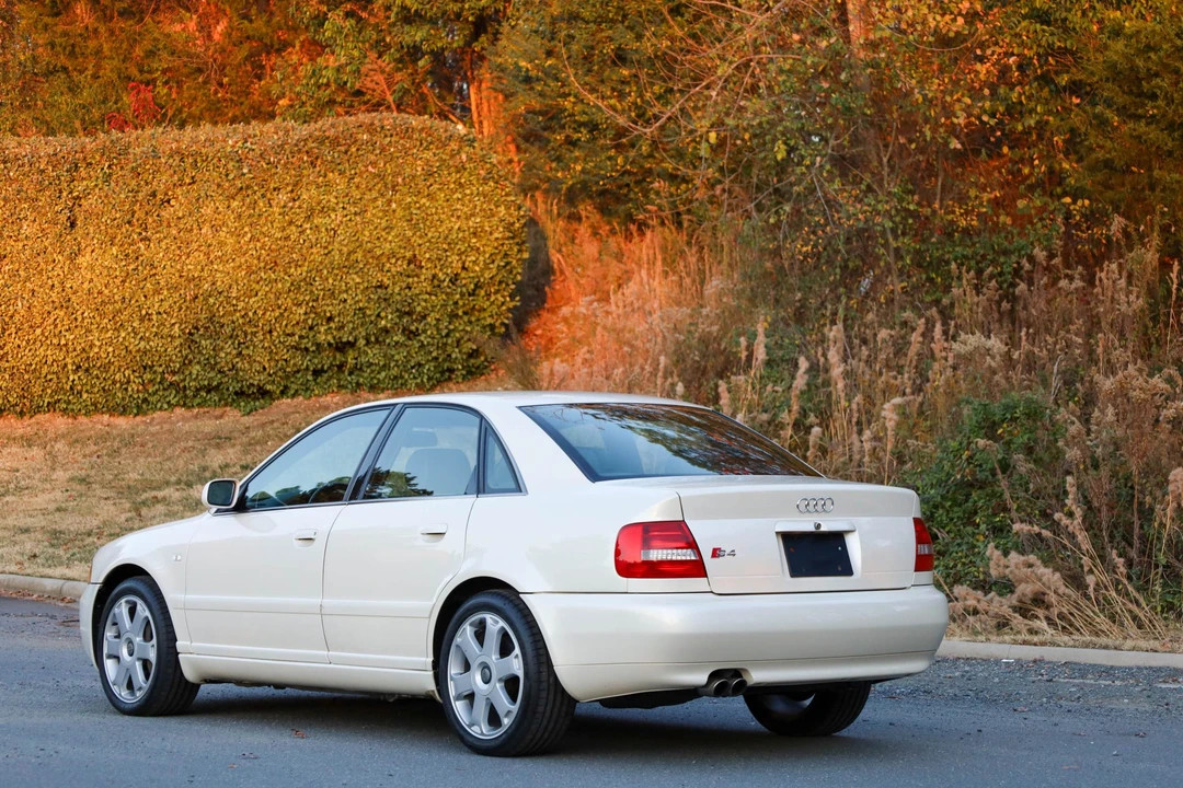 2002 Audi B5 S4 - Image 18 of 31