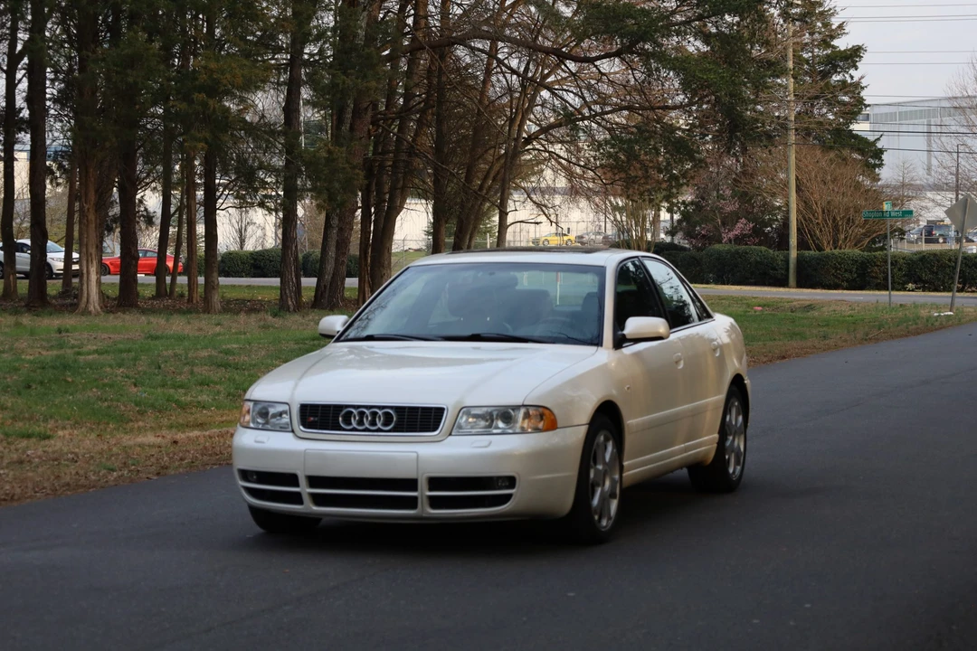2002 Audi B5 S4 - Image 5 of 31