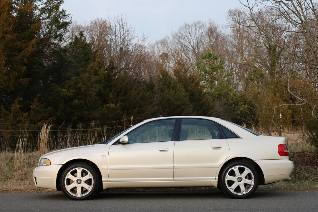 2002 Audi B5 S4 - Image 19 of 31
