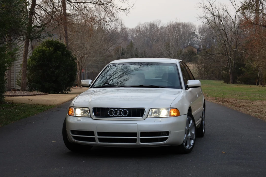 2002 Audi B5 S4 - Image 2 of 31