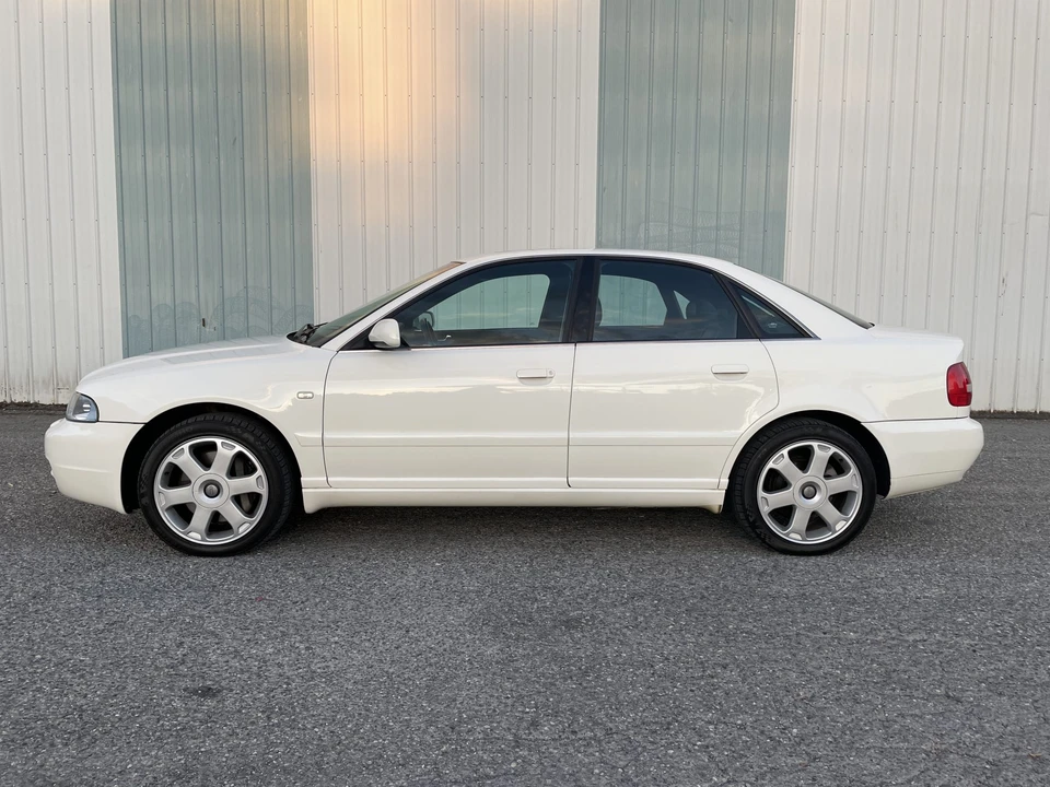 2002 Audi B5 S4 - Image 18 of 31