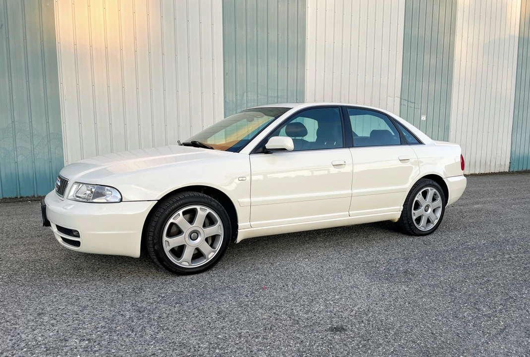 2002 Audi B5 S4 - Image 3 of 31
