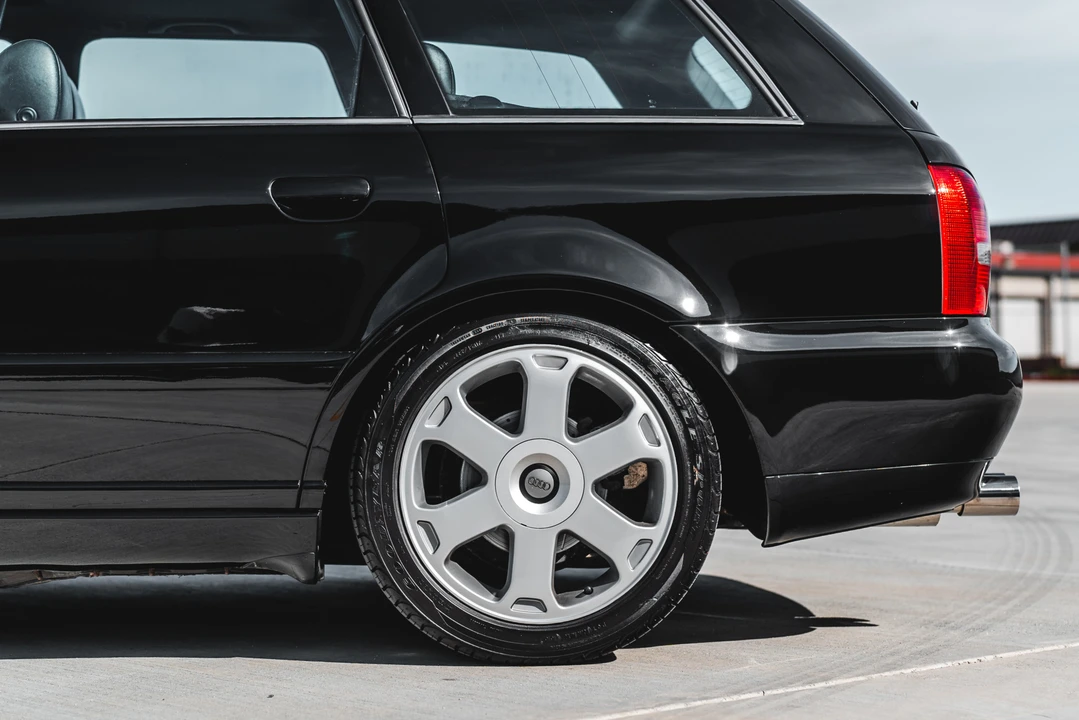2002 Audi B5 S4 - Image 19 of 31