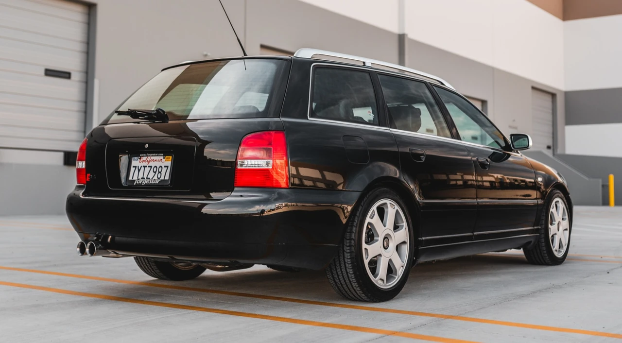 2002 Audi B5 S4 - Image 9 of 31