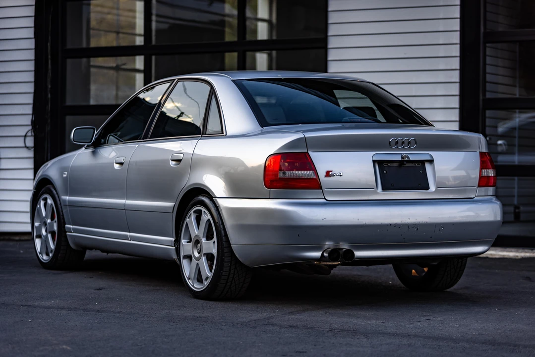 2002 Audi B5 S4 - Image 16 of 31