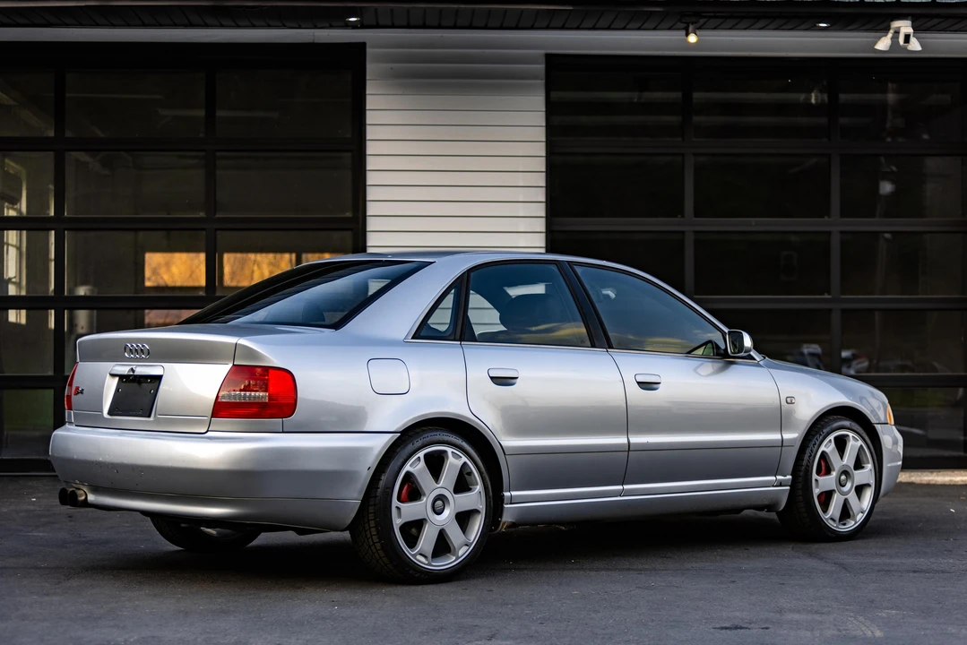 2002 Audi B5 S4 - Image 24 of 31