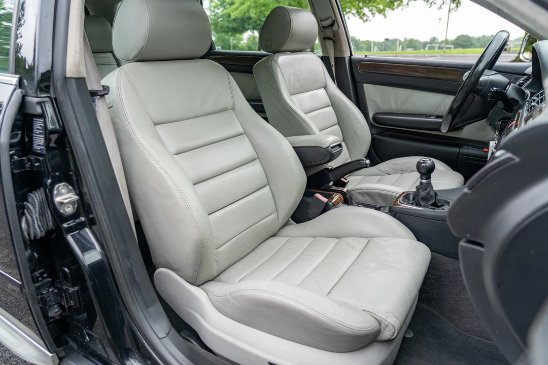 2002 Audi C5 S6 - Image 23 of 31