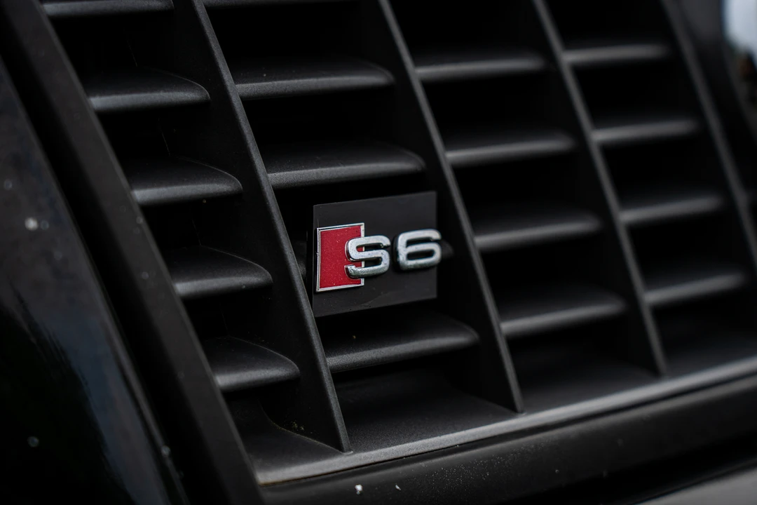 2002 Audi C5 S6 - Image 12 of 31