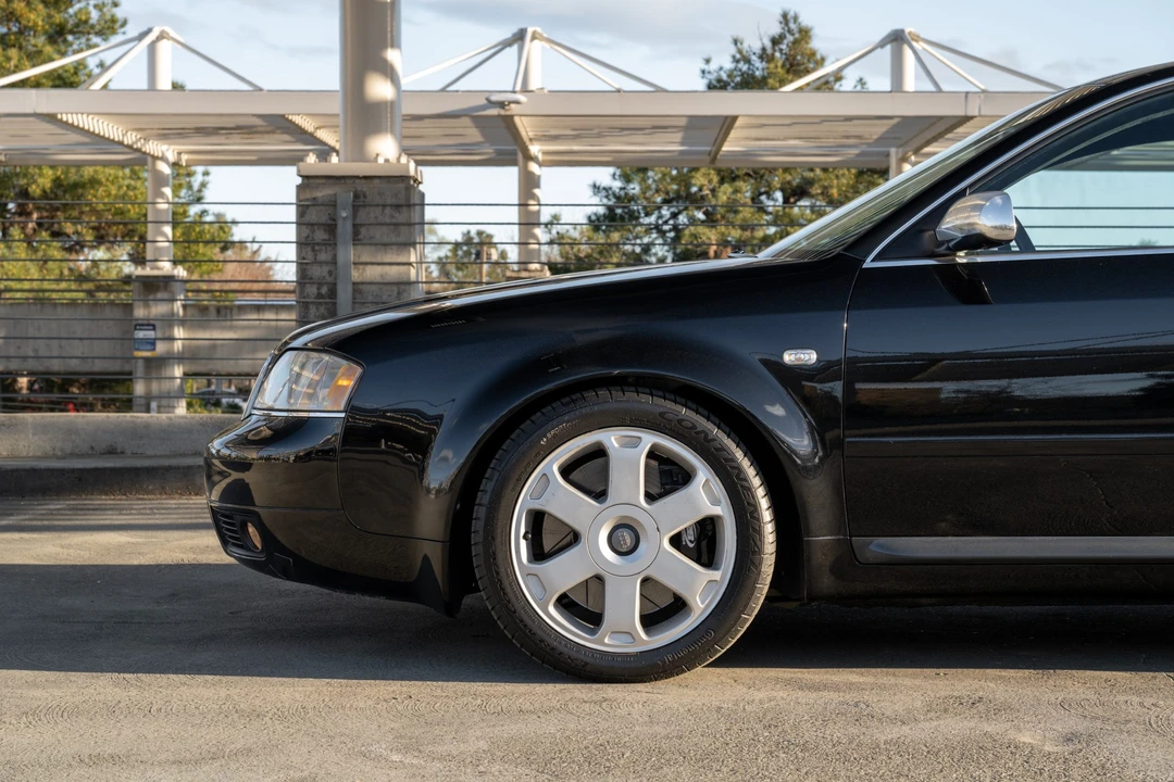2002 Audi C5 S6 - Image 16 of 31