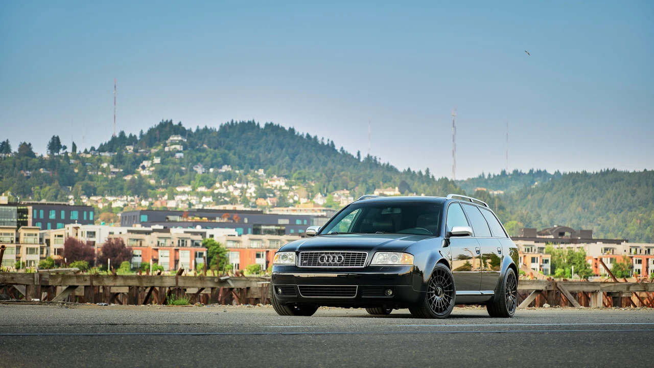2002 Audi C5 S6 - Image 2 of 31