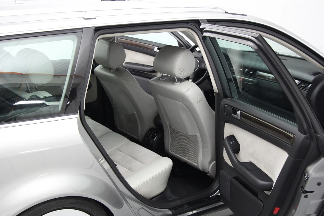 2002 Audi C5 S6 - Image 28 of 31