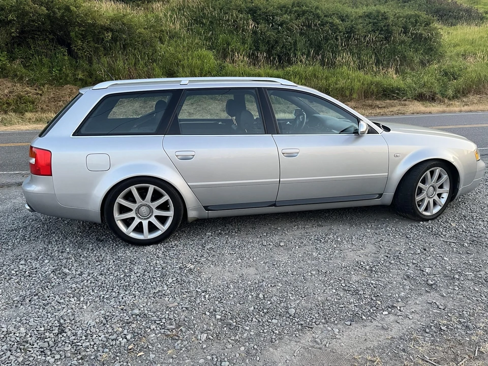 2002 Audi C5 S6 - Image 30 of 31