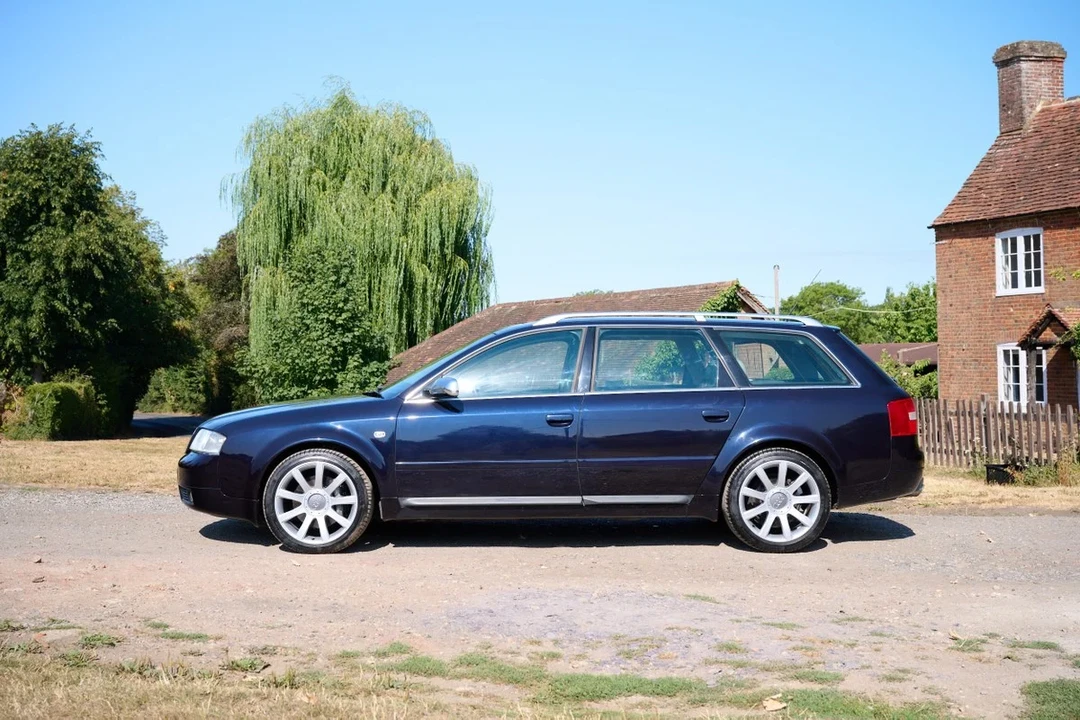 2002 Audi C5 S6 - Image 6 of 30