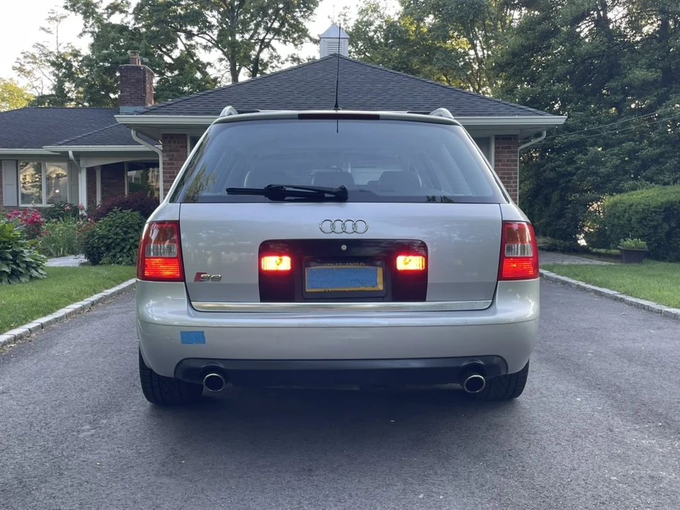 2002 Audi C5 S6 - Image 19 of 31