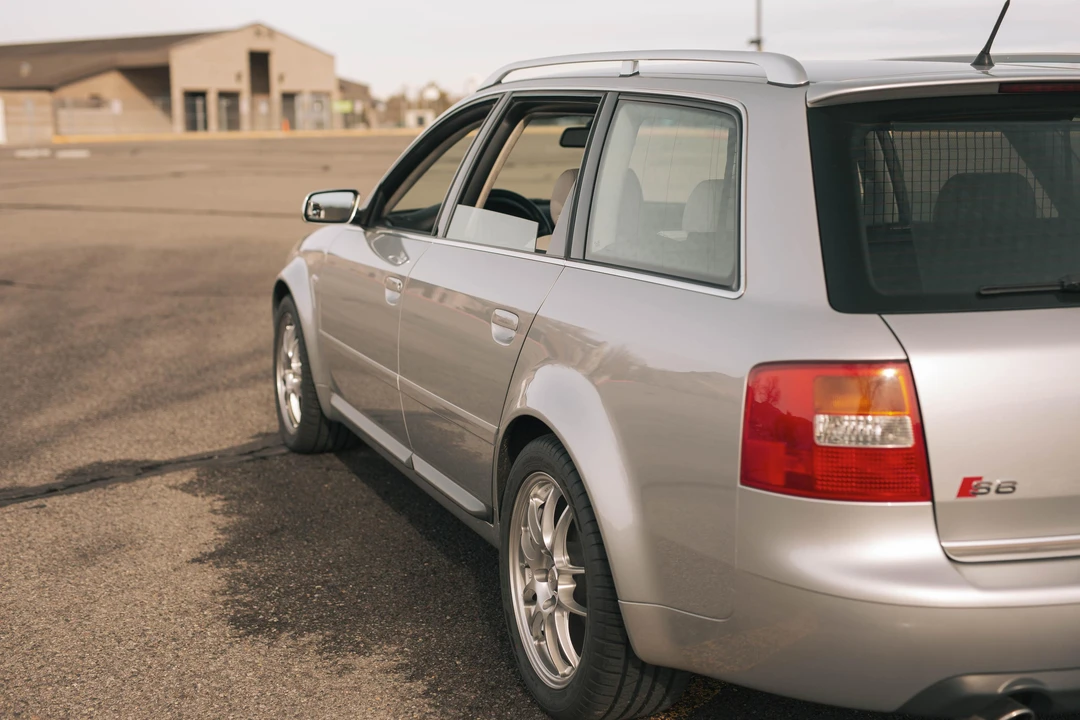 2002 Audi C5 S6 - Image 15 of 31