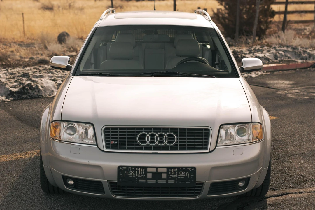 2002 Audi C5 S6 - Image 2 of 31