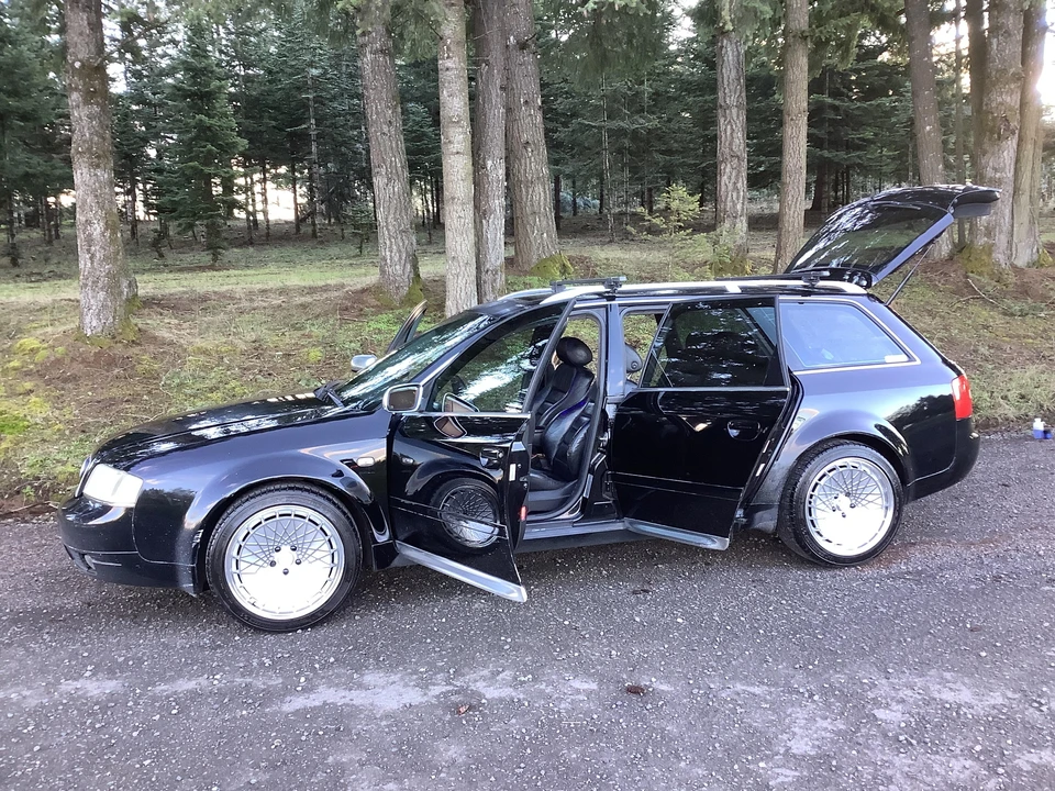 2002 Audi C5 S6 - Image 30 of 31