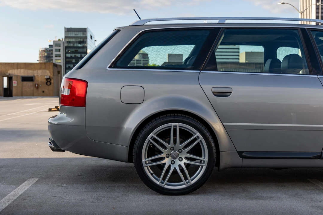 2002 Audi C5 S6 - Image 24 of 31