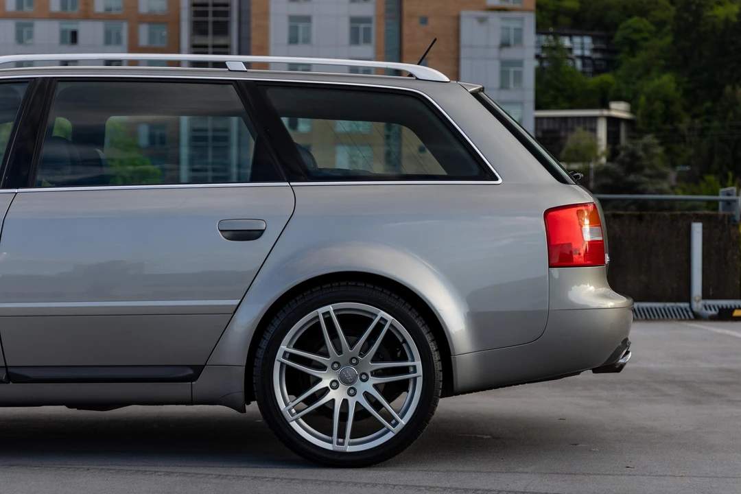 2002 Audi C5 S6 - Image 20 of 31