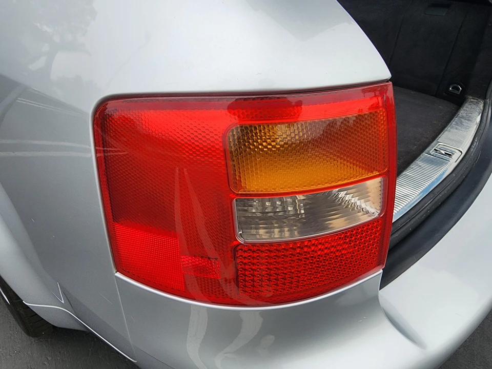 2002 Audi C5 S6 - Image 19 of 31