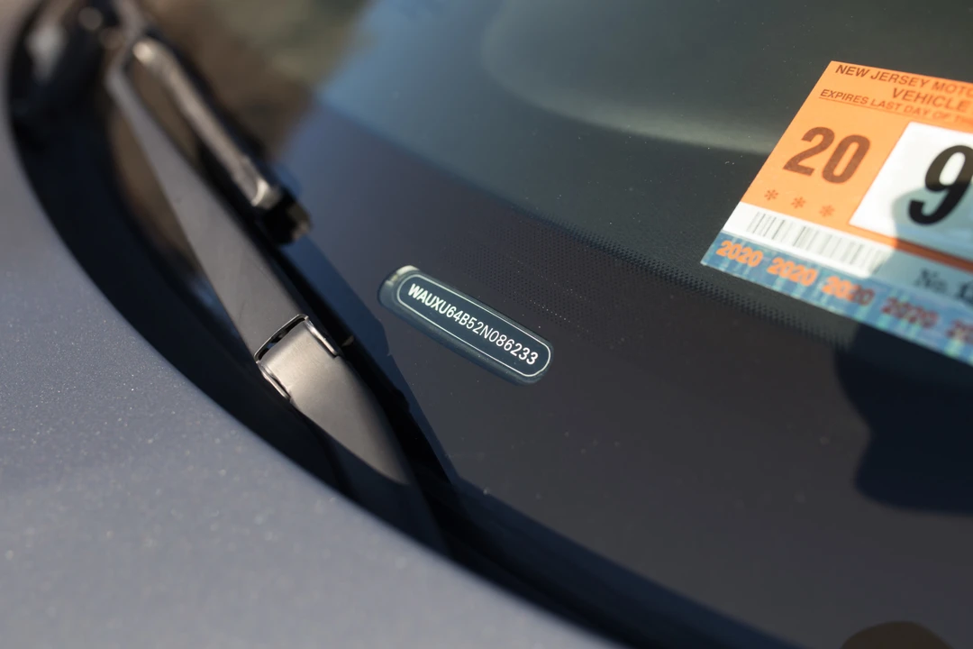 2002 Audi C5 S6 - Image 21 of 31