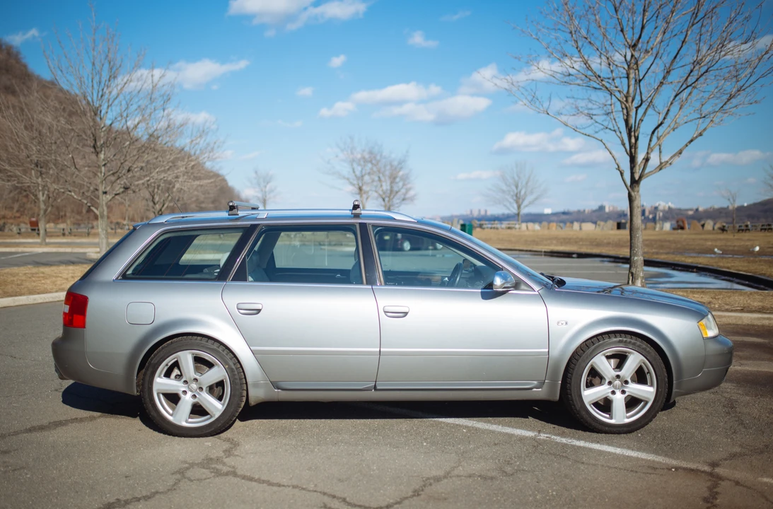2002 Audi C5 S6 - Image 4 of 31