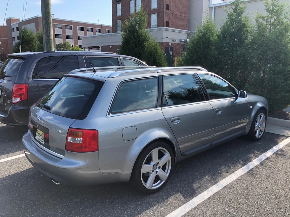 2002 Audi C5 S6 - Image 16 of 31