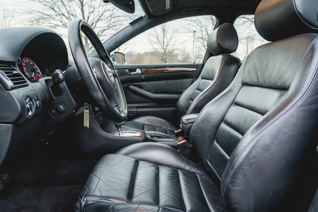 2002 Audi C5 S6 - Image 25 of 31